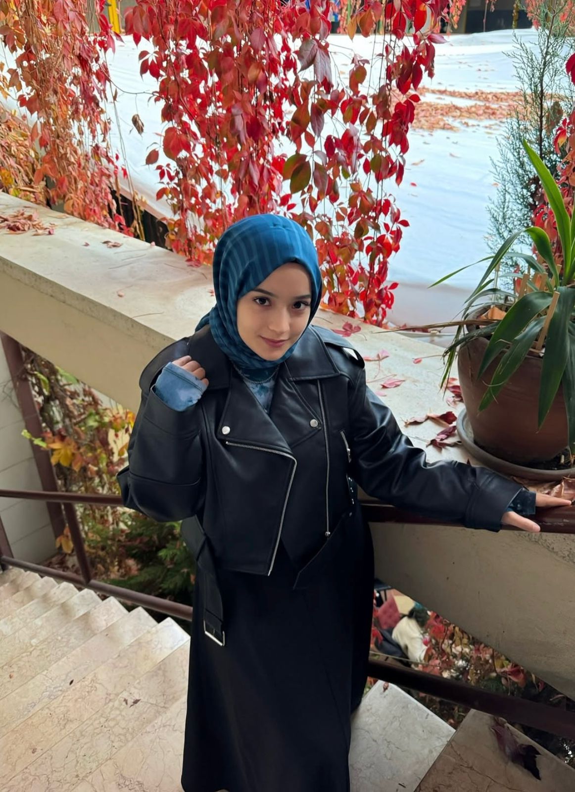 Yeşilöz Sonsuz Birlikte Bayan Escort Asya