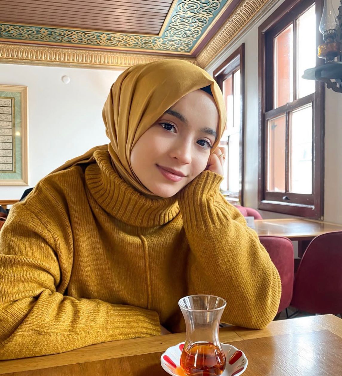 Küçükköy Daha Güzel Bir Gelecek Escort Bayan Elçin