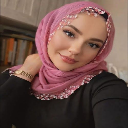 Zeytinli Efsane Partner Escort Bayan Mina